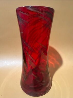 Murano Red Glass Swirl Decorative Vase
